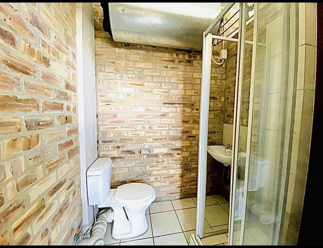 1 BEDROOM APARTMENT FOR SALE IN BERTRAMS